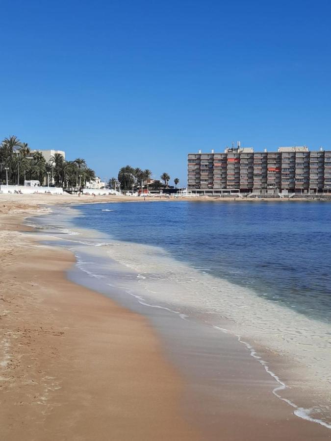 Студия На Белоснежном Пляже Los Locos Torrevieja Exterior photo