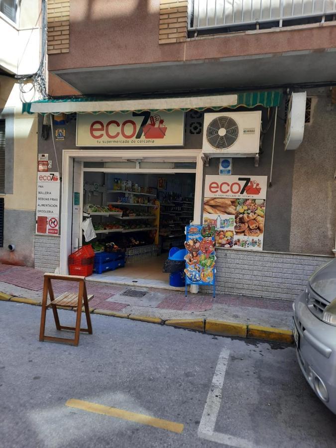 Студия На Белоснежном Пляже Los Locos Torrevieja Exterior photo